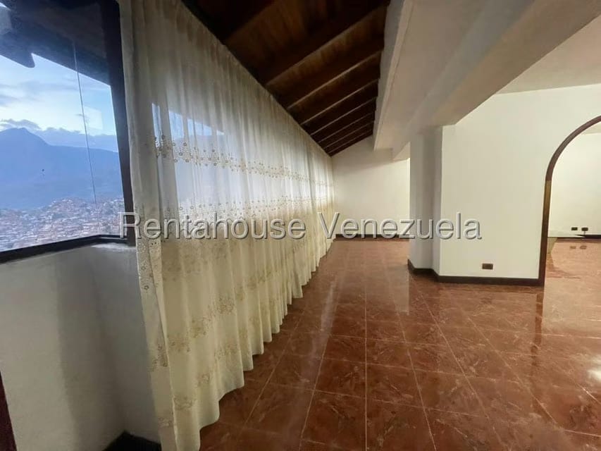 Apartamento (Penthouse) en Venta en Lomas del Avila, Distrito Metropolitano - 4