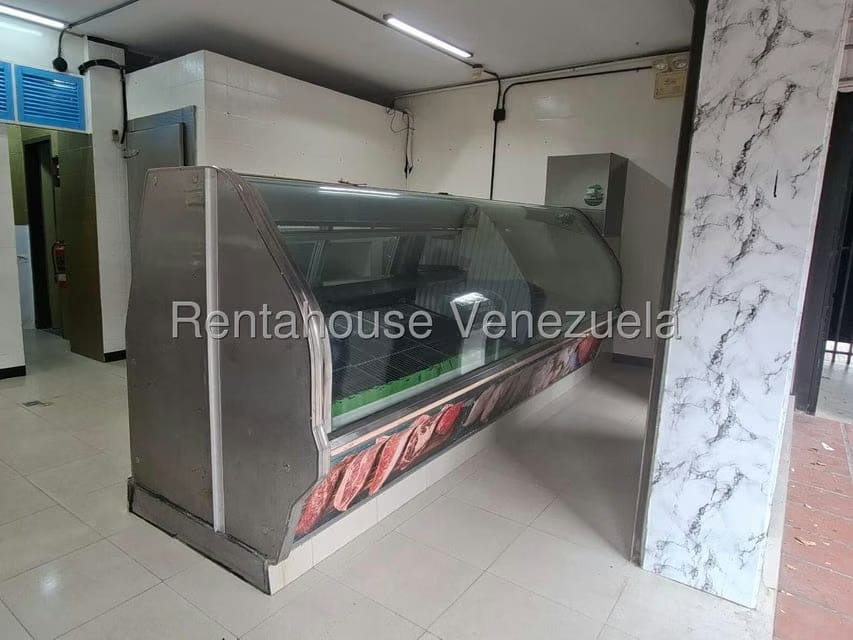 Comercial (Local Comercial) en Venta en Santa Monica, Distrito Metropolitano - 4