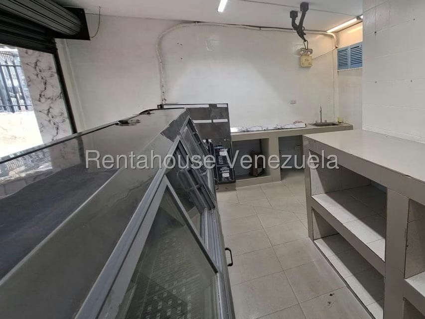 Comercial (Local Comercial) en Venta en Santa Monica, Distrito Metropolitano - 5