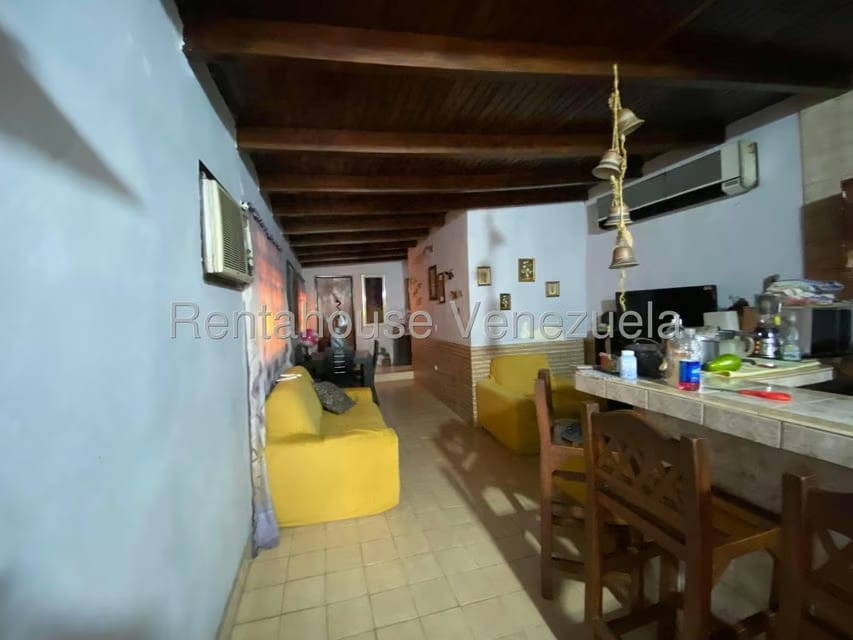 Comercial (Local Comercial) en Venta en La Raiza, Miranda - 66