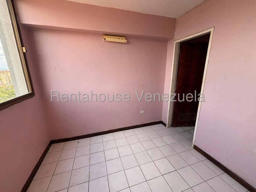 Apartamento (1 Nivel) en Venta en Nueva Segovia, Lara - 18