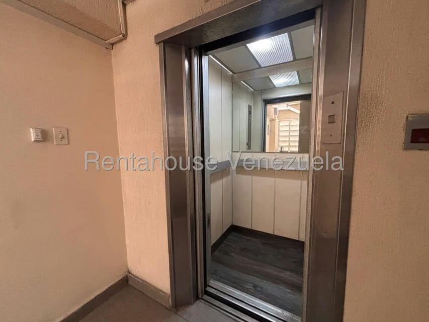 Apartamento (1 Nivel) en Venta en Nueva Segovia, Lara - 6