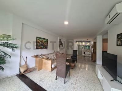 En venta encantador apartamento, ubicado en Colinas de Bello Monte, Caracas - 6