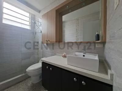 En venta encantador apartamento, ubicado en Colinas de Bello Monte, Caracas - 10
