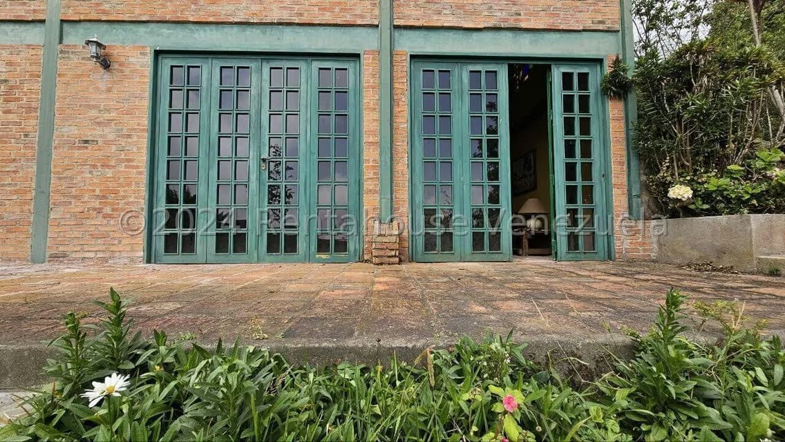 Casa (Multipes Niveles) en Venta en El Junquito, Distrito Metropolitano - 105