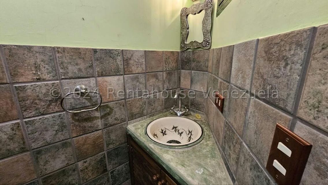 Casa (Multipes Niveles) en Venta en El Junquito, Distrito Metropolitano - 37