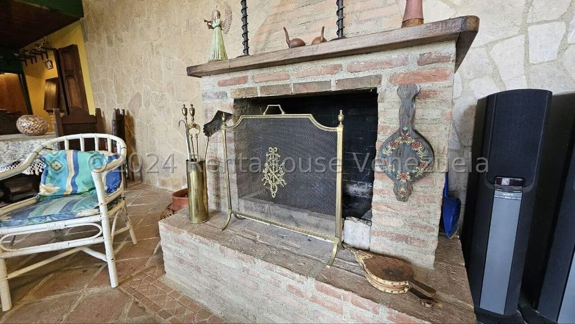 Casa (Multipes Niveles) en Venta en El Junquito, Distrito Metropolitano - 94