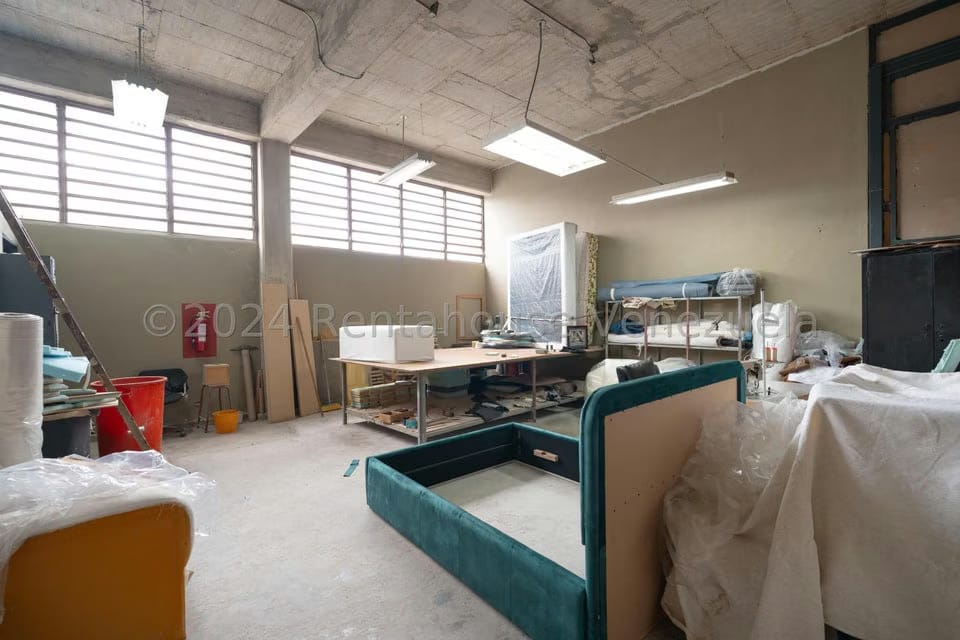 Comercial (Local Comercial) en Venta en Las Minas, Miranda - 16