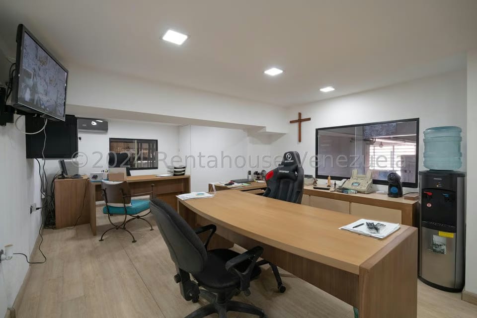 Comercial (Local Comercial) en Venta en Las Minas, Miranda - 29