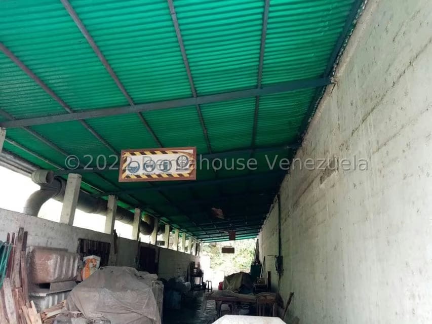 Terreno (Finca) en Venta en Parques Del Sur, Miranda - 4