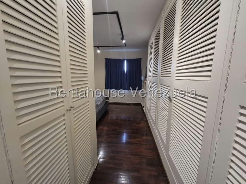 Apartamento (1 Nivel) en Venta en El Cigarral, Distrito Metropolitano - 23