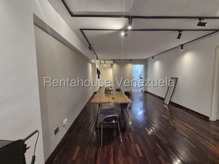 Apartamento (1 Nivel) en Venta en El Cigarral, Distrito Metropolitano - 7