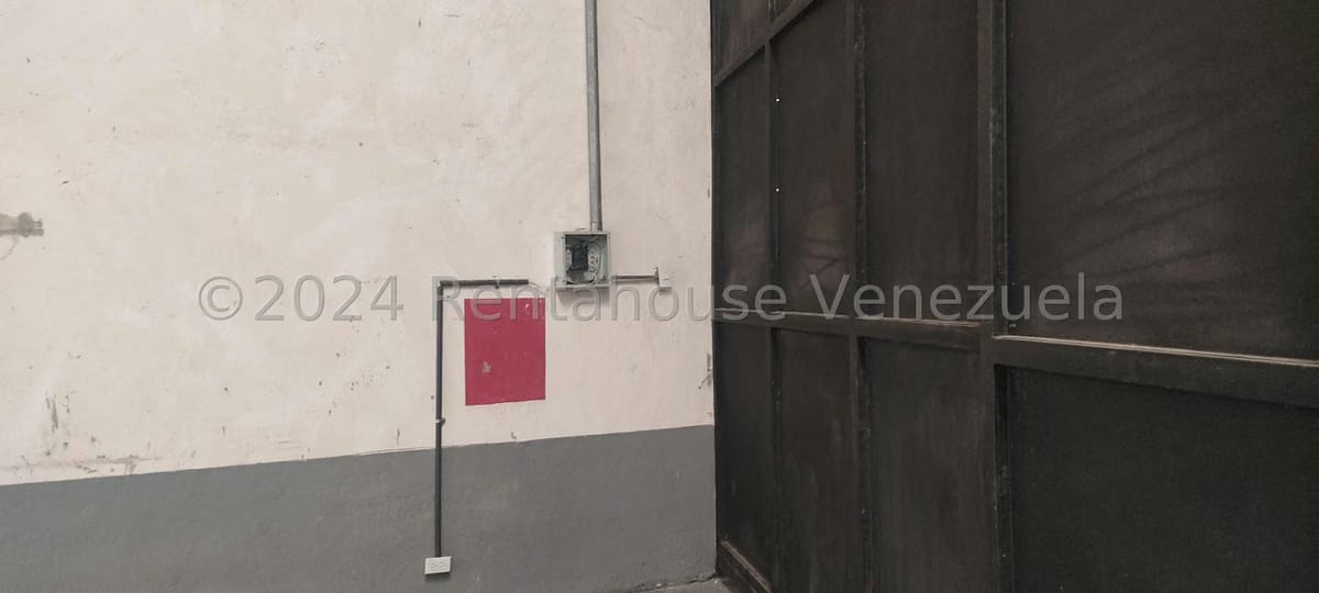 Comercial (Galpon - Deposito) en Venta en Vega Arriba, Miranda - 13