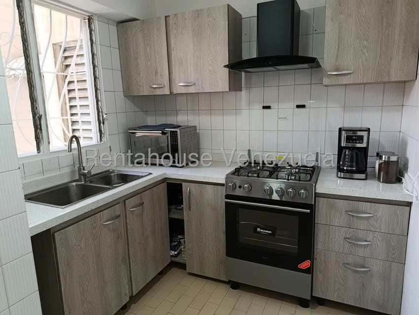 Apartamento (1 Nivel) en Venta en Los Rosales, Distrito Metropolitano - 6