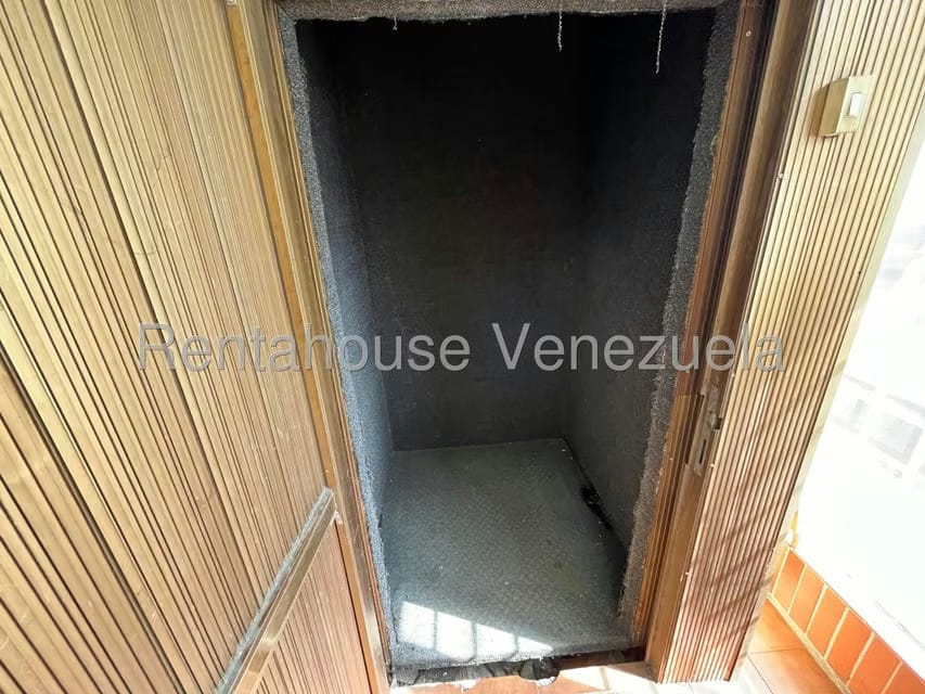 Comercial (Local Comercial) en Alquiler en Santa Fe Norte, Distrito Metropolitano - 9