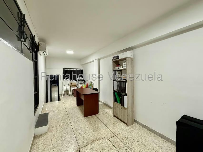 Comercial (Local Comercial) en Venta en Parroquia Altagracia, Distrito Metropolitano - 13
