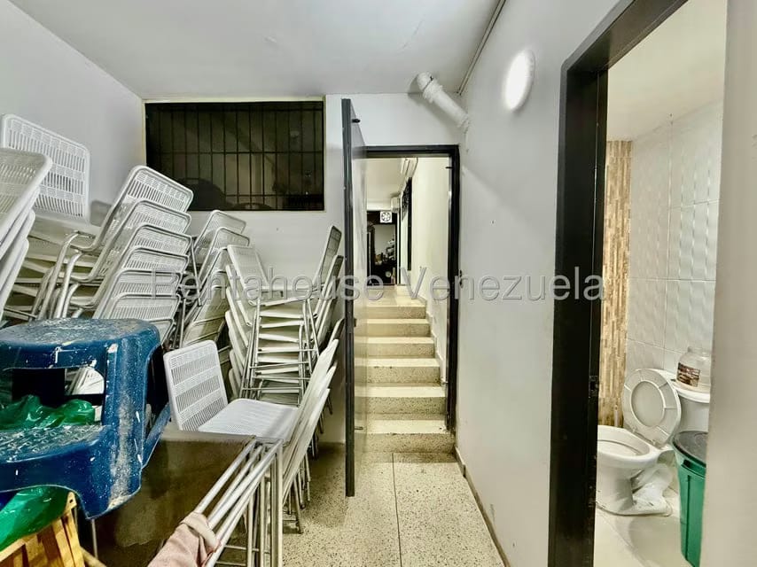 Comercial (Local Comercial) en Venta en Parroquia Altagracia, Distrito Metropolitano - 10