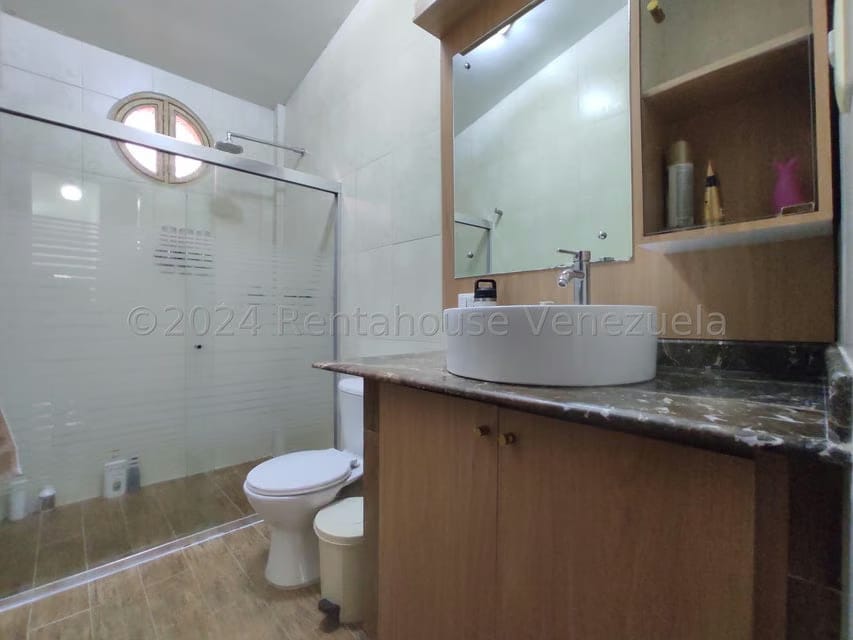 Casa (Duplex) en Venta en El Limon, Aragua - 26