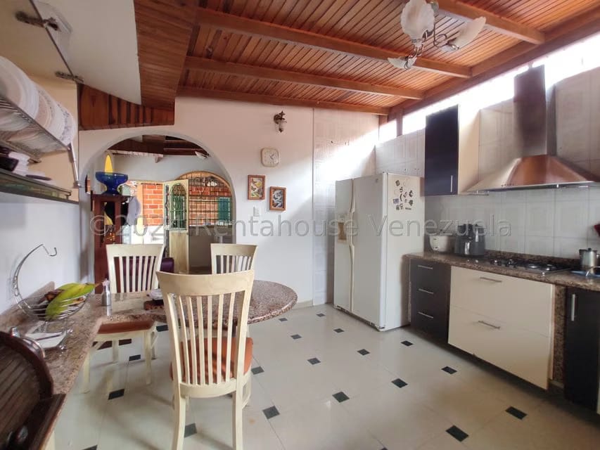 Casa (Duplex) en Venta en El Limon, Aragua - 37