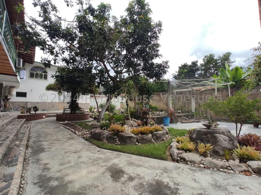 Casa (Duplex) en Venta en El Limon, Aragua - 80