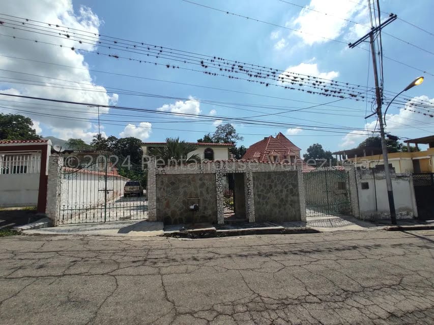 Casa (Duplex) en Venta en El Limon, Aragua - 85