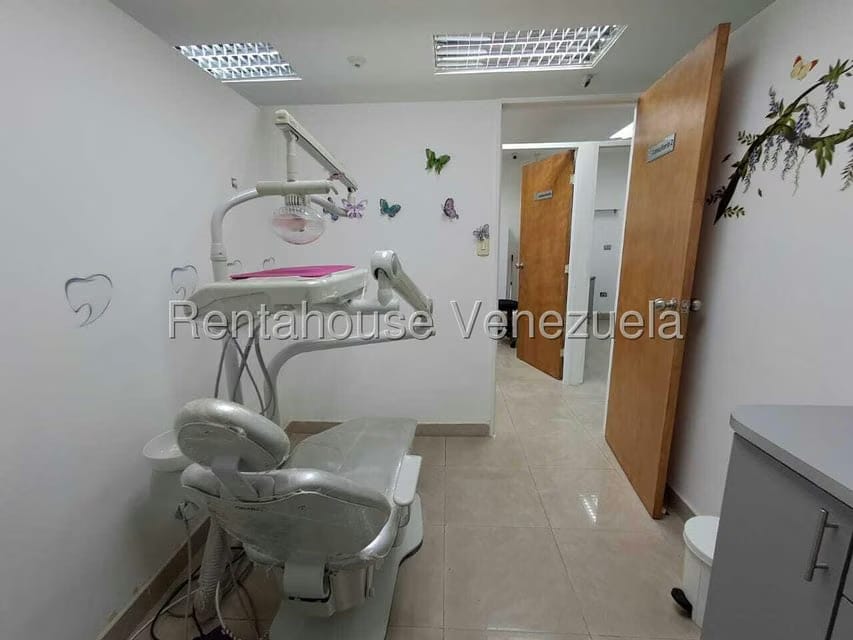 Comercial (Local Comercial) en Alquiler en Camoruco, Carabobo - 28