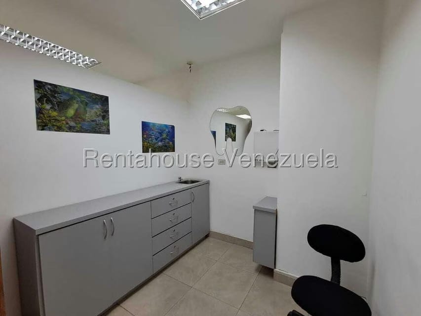 Comercial (Local Comercial) en Alquiler en Camoruco, Carabobo - 32