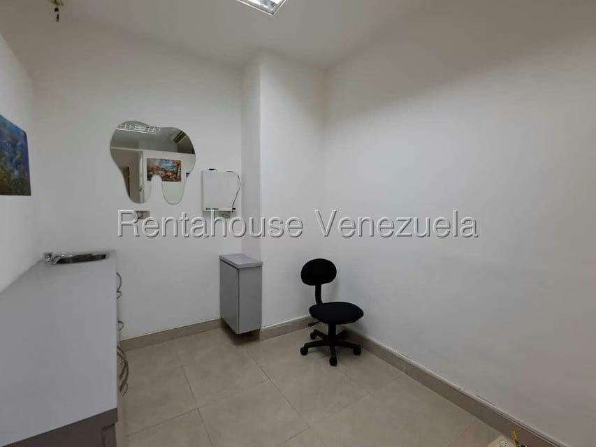 Comercial (Local Comercial) en Alquiler en Camoruco, Carabobo - 35