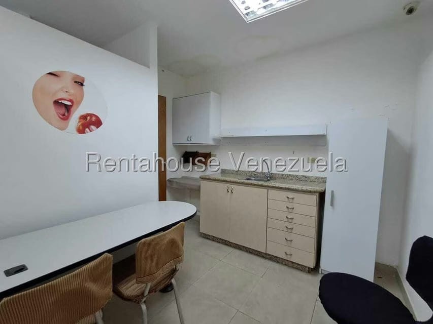 Comercial (Local Comercial) en Alquiler en Camoruco, Carabobo - 41