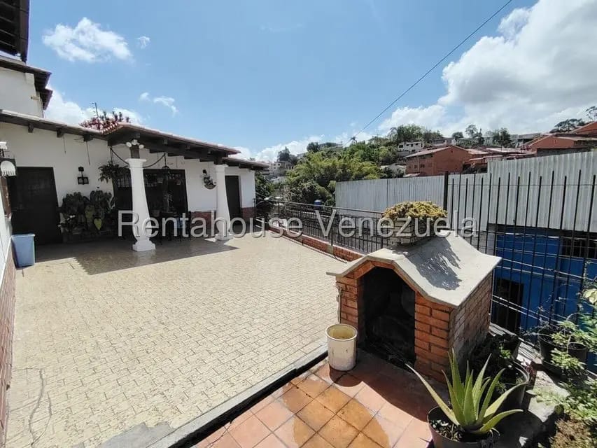 Casa (Multipes Niveles) en Venta en La Macarena Norte, Miranda - 42