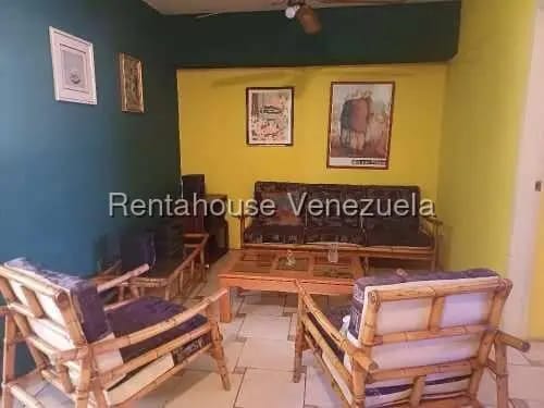 Apartamento (1 Nivel) en Alquiler en Las Acacias, Distrito Metropolitano - 3