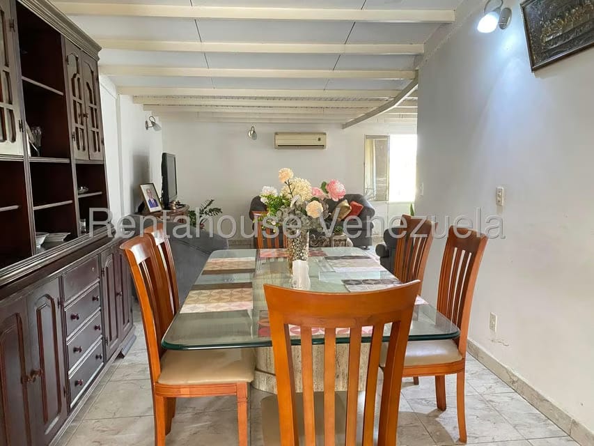 Casa (Duplex) en Venta en El Limon, Aragua - 4