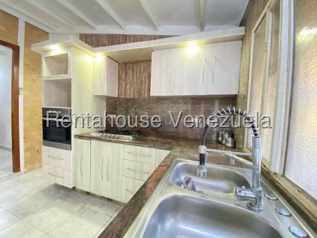 Casa (Duplex) en Venta en El Limon, Aragua - 9