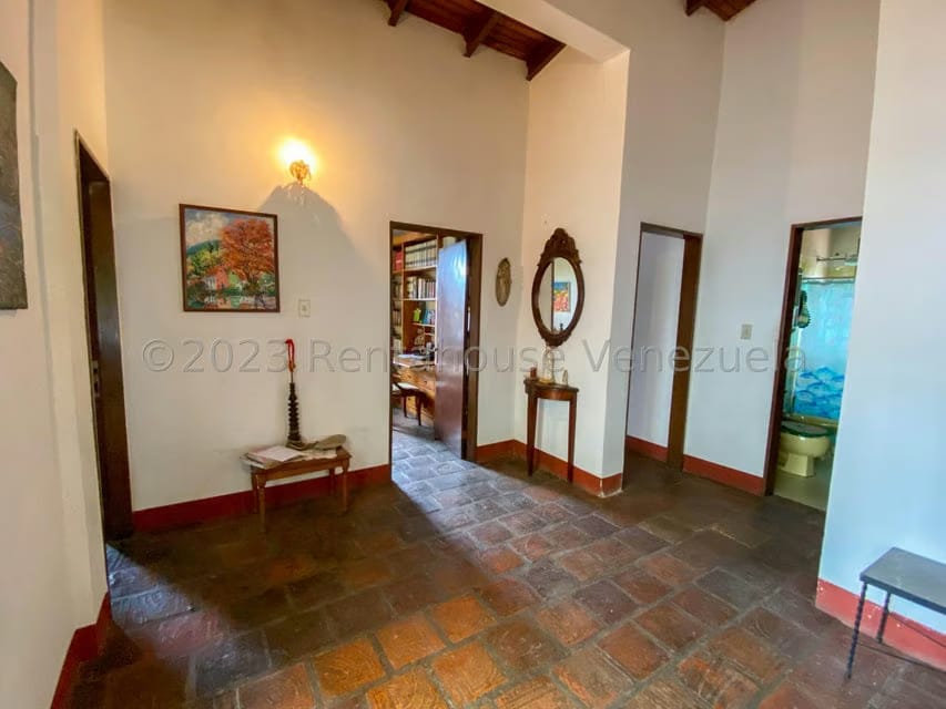 Casa (Colonial) en Venta en La Union, Distrito Metropolitano - 30