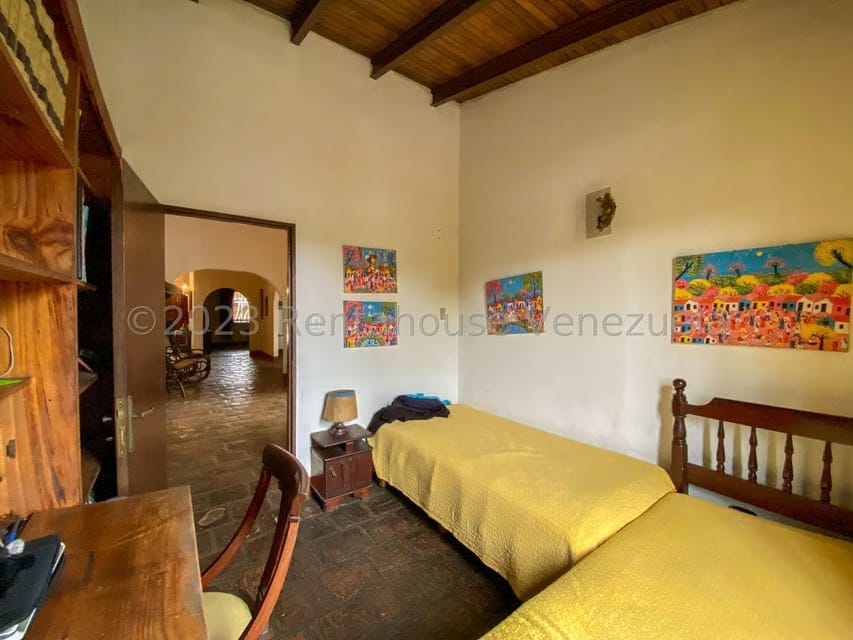 Casa (Colonial) en Venta en La Union, Distrito Metropolitano - 32