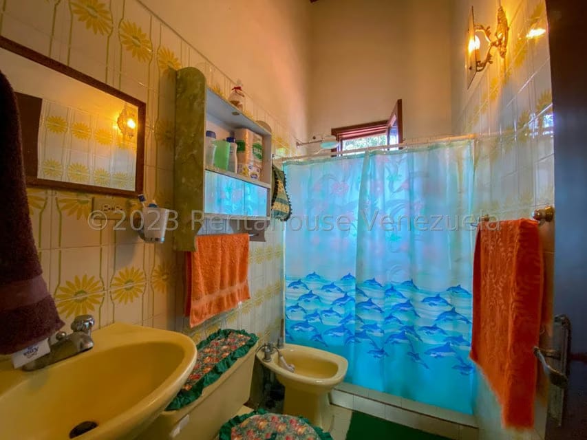 Casa (Colonial) en Venta en La Union, Distrito Metropolitano - 35