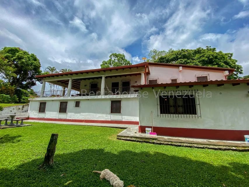 Casa (Colonial) en Venta en La Union, Distrito Metropolitano - 46