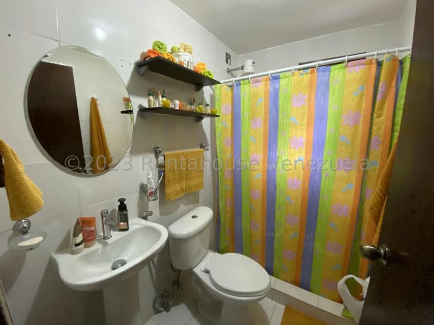Casa (Colonial) en Venta en La Union, Distrito Metropolitano - 55