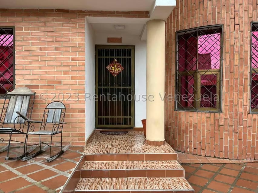 Casa (Duplex) en Venta en Municipio Jimenez, Lara - 2