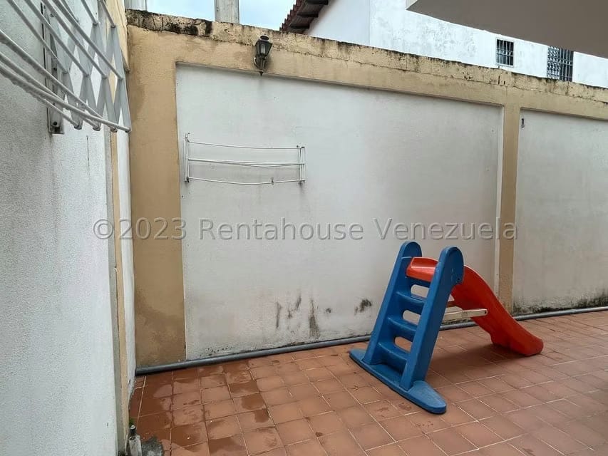 Casa (Duplex) en Venta en Municipio Jimenez, Lara - 27