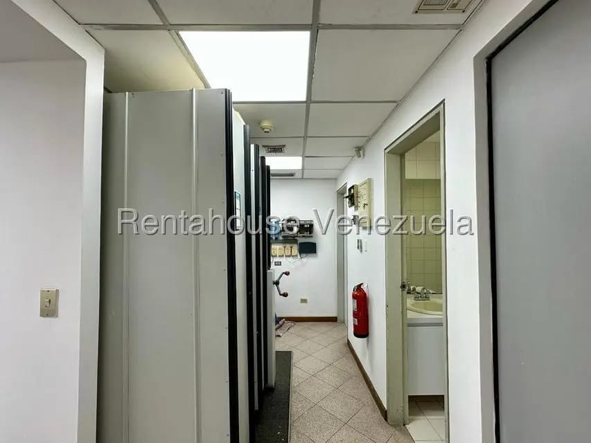 Comercial (Oficina) en Alquiler en Chacao, Distrito Metropolitano - 19
