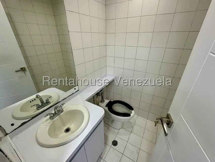 Comercial (Oficina) en Alquiler en Chacao, Distrito Metropolitano - 21