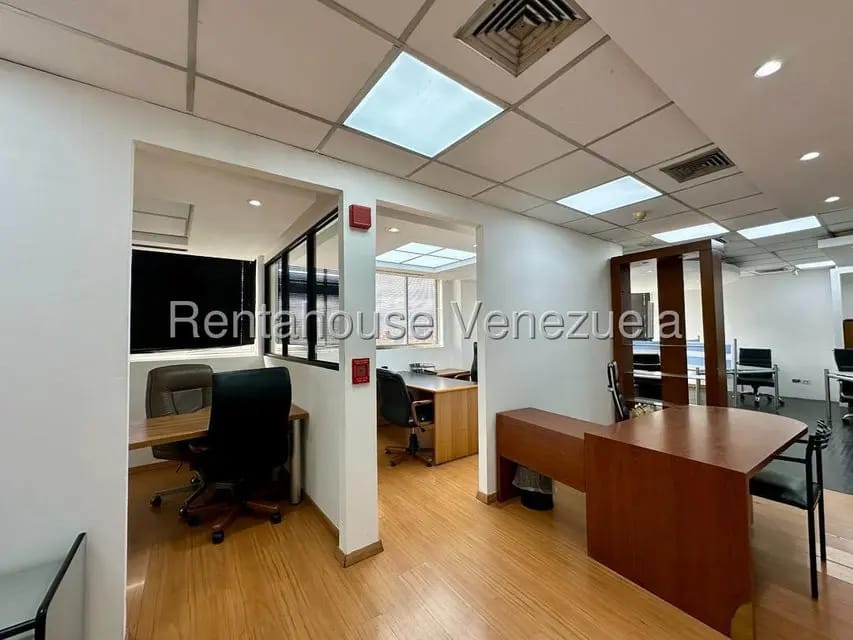 Comercial (Oficina) en Alquiler en Chacao, Distrito Metropolitano - 5