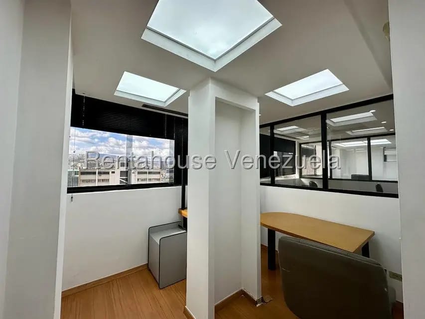 Comercial (Oficina) en Alquiler en Chacao, Distrito Metropolitano - 7