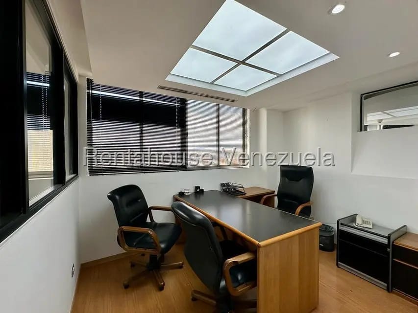 Comercial (Oficina) en Alquiler en Chacao, Distrito Metropolitano - 9