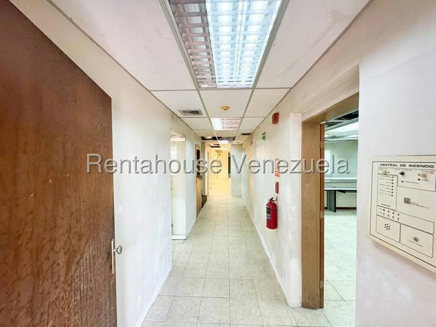 Casa (Multipes Niveles) en Venta en San Bernardino, Distrito Metropolitano - 3