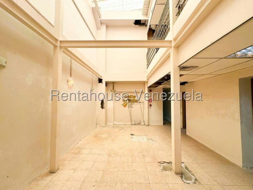 Casa (Multipes Niveles) en Venta en San Bernardino, Distrito Metropolitano - 4