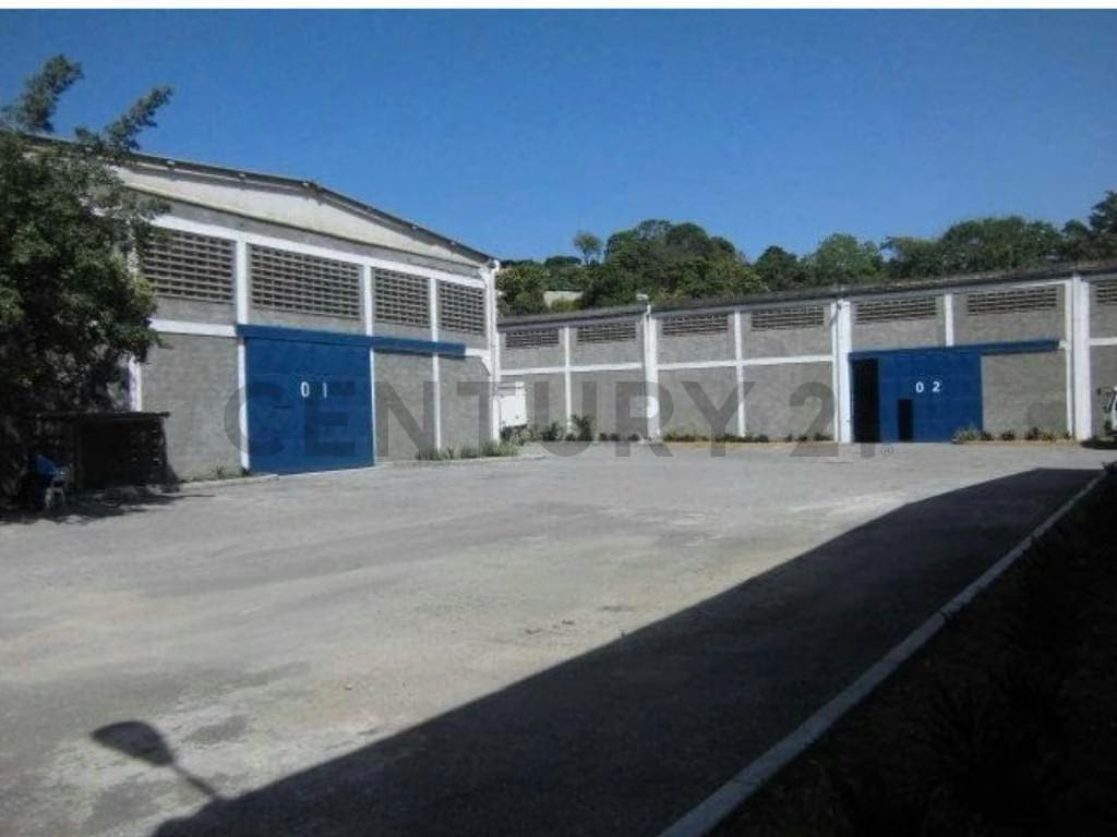Venta de Galpón de 1.650,00 m² en Guatire - 5