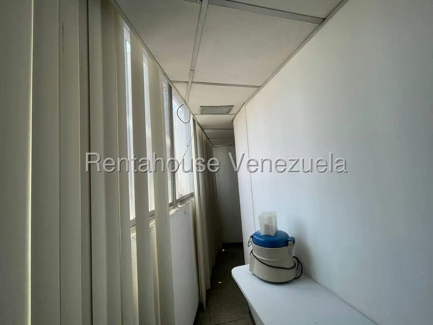 Comercial (Oficina) en Venta en Maiquetia, Vargas - 11