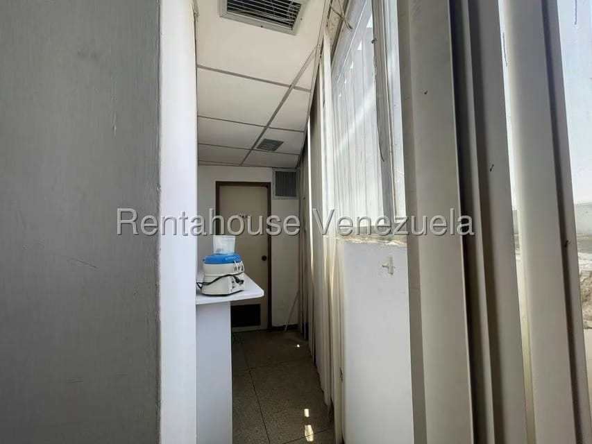 Comercial (Oficina) en Venta en Maiquetia, Vargas - 15